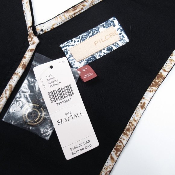 32T 💙 Anthropologie Pilcro Deep-V Corduroy Jumpsuit Black - 32 TALL - Picture 11 of 11